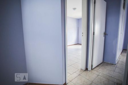 Corredor de casa para alugar com 3 quartos, 147m² em Parque Jabaquara, São Paulo