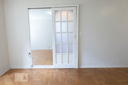 Apartamento à venda com 89m², 2 quartos e 1 vaga Apartamento à venda com 89m², 2 quartos e 1 vagaSala