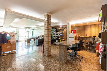 Casa à venda com 800m², 7 quartos e 8 vagasSalão de Festas