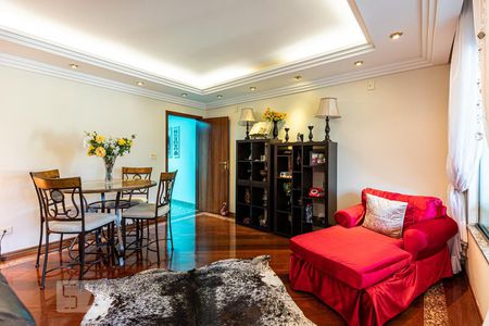 Casa à venda com 800m², 7 quartos e 8 vagasSala de TV