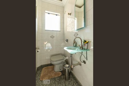 Casa à venda com 800m², 7 quartos e 8 vagasLavabo 1