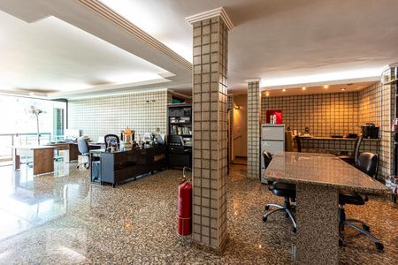 Casa à venda com 800m², 7 quartos e 8 vagasSalão de Festas