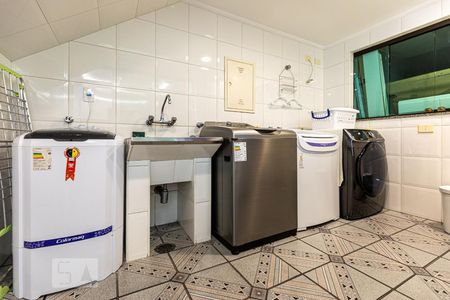 Casa à venda com 800m², 7 quartos e 8 vagasLavanderia