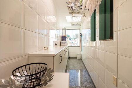 Casa à venda com 800m², 7 quartos e 8 vagasÁrea de Serviço