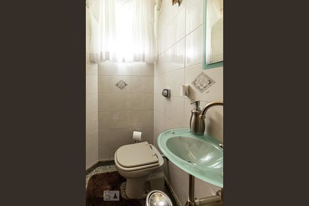 Casa à venda com 800m², 7 quartos e 8 vagasLavabo 2