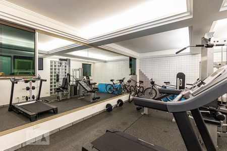 Casa à venda com 800m², 7 quartos e 8 vagasAcademia