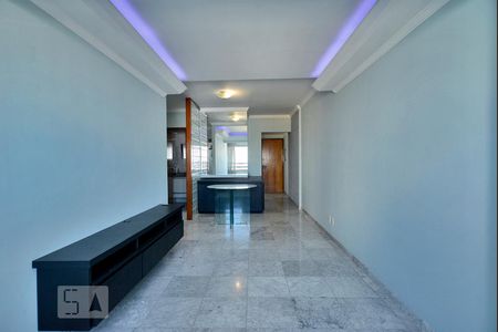 Apartamento para alugar com 69m², 3 quartos e 2 vagasSala