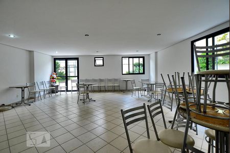 Apartamento para alugar com 69m², 3 quartos e 2 vagasÁrea comum - Salão de festas