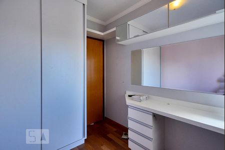 Apartamento para alugar com 69m², 3 quartos e 2 vagasQuarto