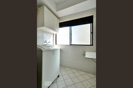 Apartamento para alugar com 69m², 3 quartos e 2 vagasÁrea de Serviço