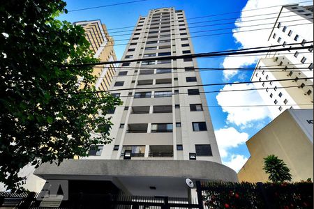 Apartamento para alugar com 69m², 3 quartos e 2 vagasFachada