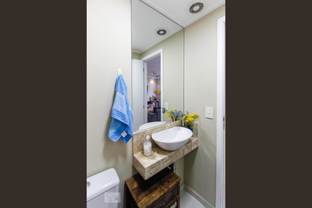 Lavabo de apartamento à venda com 2 quartos, 87m² em Jardim Flor da Montanha, Guarulhos