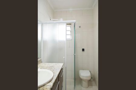 Casa à venda com 209m², 4 quartos e 4 vagas Casa à venda com 209m², 4 quartos e 4 vagasBANHEIRO SUITE