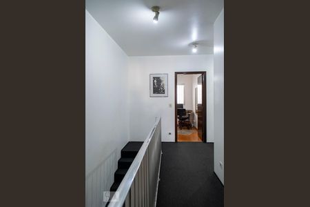 Casa à venda com 209m², 4 quartos e 4 vagas Casa à venda com 209m², 4 quartos e 4 vagasHALL QUARTOS