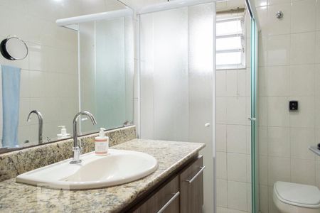 Casa à venda com 209m², 4 quartos e 4 vagas Casa à venda com 209m², 4 quartos e 4 vagasBANHEIRO SUITE