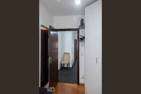 Casa à venda com 209m², 4 quartos e 4 vagas Casa à venda com 209m², 4 quartos e 4 vagasQUARTO 1