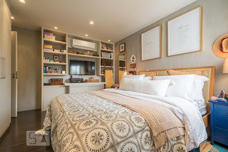 Apartamento à venda com 70m², 1 quarto e 1 vagaSuíte