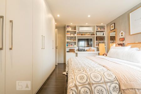 Apartamento à venda com 70m², 1 quarto e 1 vagaSuíte