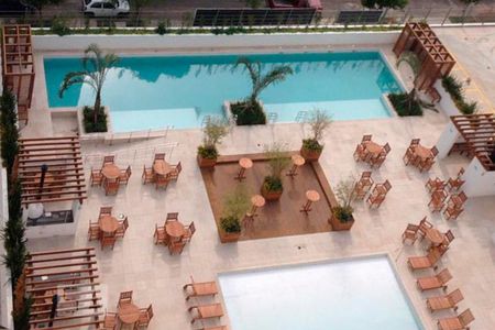 Apartamento à venda com 74m², 2 quartos e 2 vagasÁrea comum - Piscina