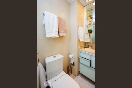 Apartamento à venda com 74m², 2 quartos e 2 vagasBanheiro 2