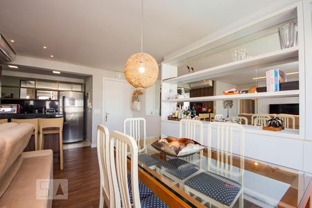 Sala de apartamento à venda com 2 quartos, 74m² em Boa Vista, Porto Alegre