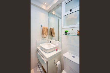 Apartamento à venda com 74m², 2 quartos e 2 vagasBanheiro 1