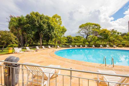 Apartamento à venda com 74m², 2 quartos e 2 vagasÁrea comum - Piscina
