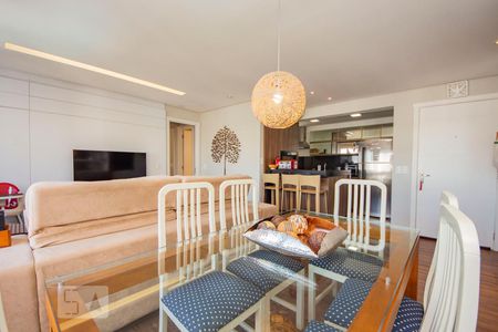 Sala de apartamento à venda com 2 quartos, 74m² em Boa Vista, Porto Alegre