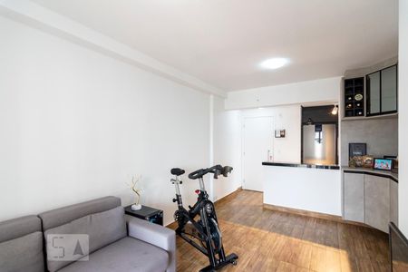 Sala de apartamento à venda com 2 quartos, 65m² em Vila Pires, Santo André