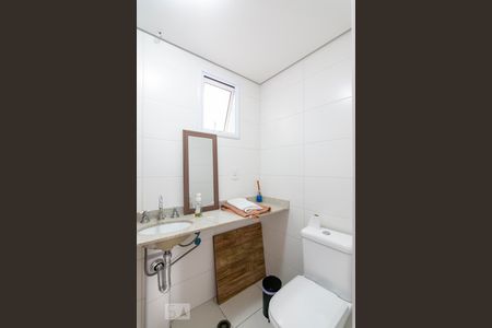 Banheiro de apartamento à venda com 2 quartos, 65m² em Vila Pires, Santo André