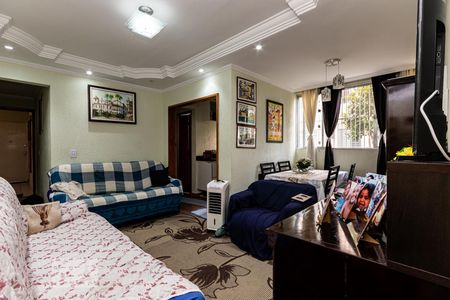 Sala  de apartamento à venda com 2 quartos, 55m² em Itaquera, São Paulo