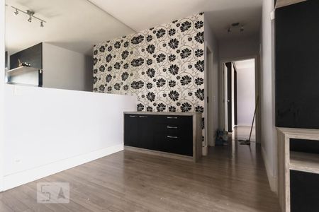 Apartamento para alugar com 70m², 2 quartos e 1 vagaSala