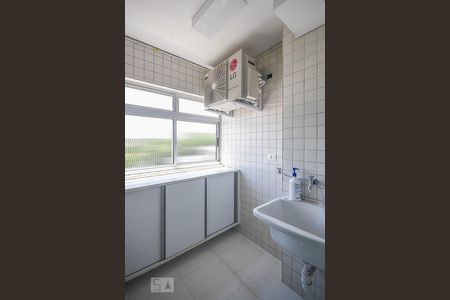 Apartamento para alugar com 90m², 3 quartos e 1 vagaÁrea de serviço