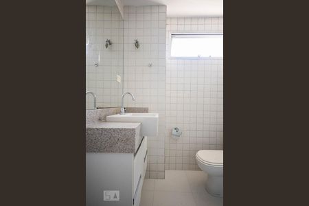 Apartamento para alugar com 90m², 3 quartos e 1 vagaBanheiro