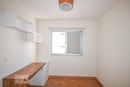 Apartamento para alugar com 90m², 3 quartos e 1 vagaQuarto 2