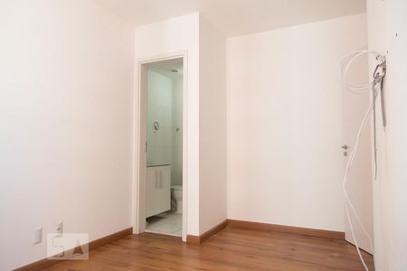 Suite de apartamento à venda com 2 quartos, 59m² em Picanço, Guarulhos