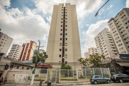 Apartamento para alugar com 48m², 2 quartos e 1 vagaFachada