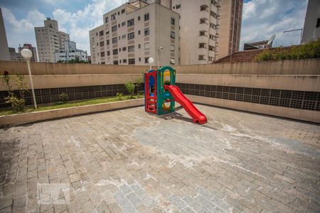Apartamento para alugar com 48m², 2 quartos e 1 vagaÁrea Comum - Playground
