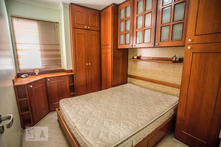 Quarto 2 - Armários de apartamento para alugar com 2 quartos, 48m² em Vila Guarani (z Sul), São Paulo