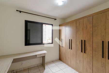 Quarto 1 de apartamento para alugar com 2 quartos, 57m² em Vila Moinho Velho, São Paulo