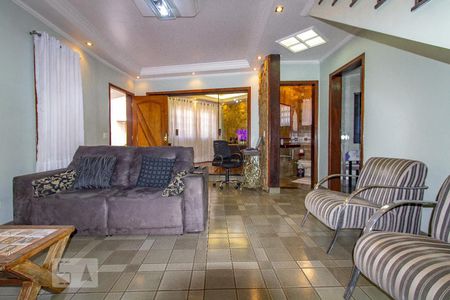 Sala de casa à venda com 3 quartos, 180m² em Vila Oratorio, São Paulo