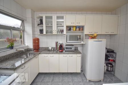 Apartamento à venda com 68m², 2 quartos e 3 vagas