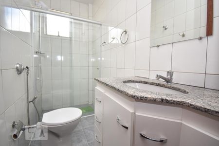 Apartamento à venda com 68m², 2 quartos e 3 vagas