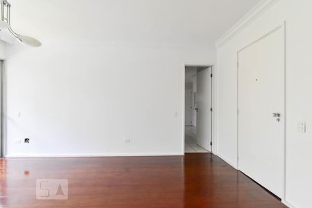 Sala de apartamento para alugar com 3 quartos, 120m² em Cerqueira César, São Paulo