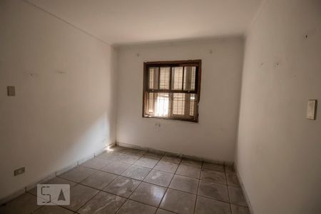 Quarto 2 de casa à venda com 3 quartos, 500m² em Vila Guarani (z Sul), São Paulo