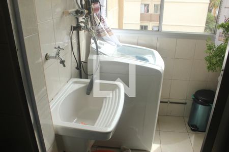 Apartamento à venda com 60m², 2 quartos e 1 vagaCozinha e Área de Serviço