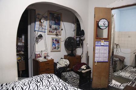 Casa à venda com 300m², 6 quartos e 3 vagasQuarto casa 2