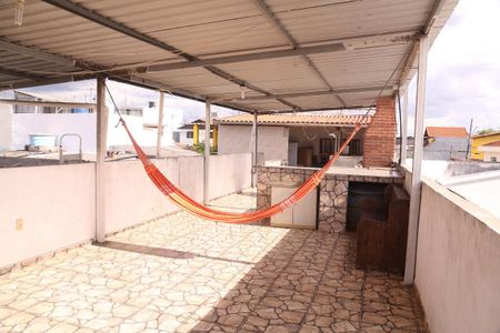 Casa à venda com 300m², 6 quartos e 3 vagasTerraço