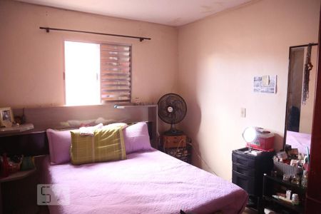 Casa à venda com 300m², 6 quartos e 3 vagasQuarto 2 casa 1