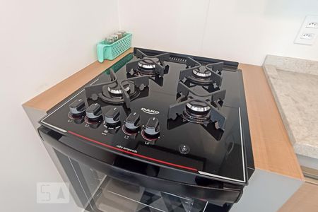 Detalhe cozinha - Fogão de apartamento à venda com 1 quarto, 44m² em Jardim Tupanci, Barueri